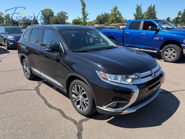 2018 Mitsubishi Outlander ES