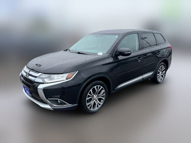 2018 Mitsubishi Outlander ES