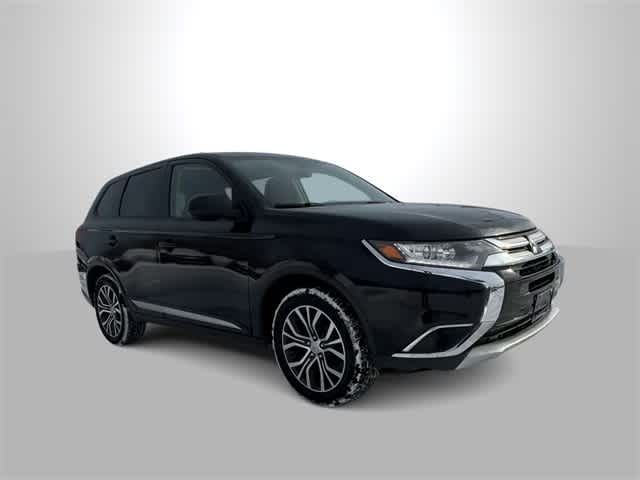 2018 Mitsubishi Outlander ES