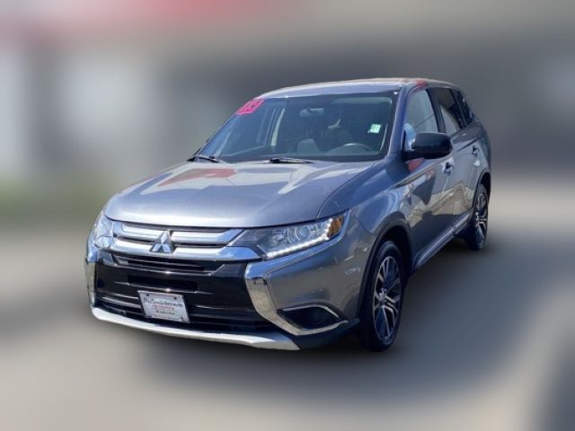 2018 Mitsubishi Outlander ES
