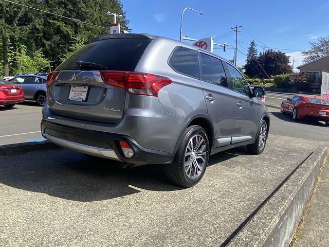 2018 Mitsubishi Outlander ES