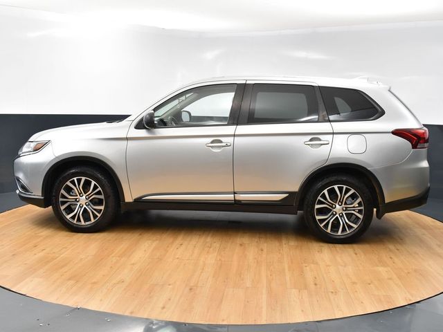 2018 Mitsubishi Outlander ES