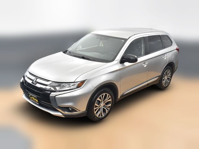 2018 Mitsubishi Outlander ES