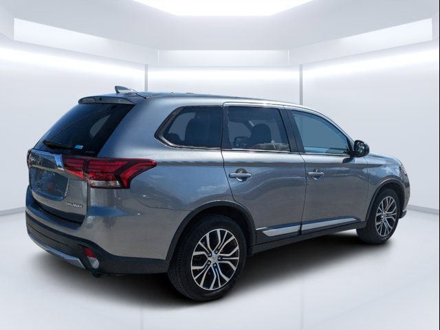 2018 Mitsubishi Outlander ES