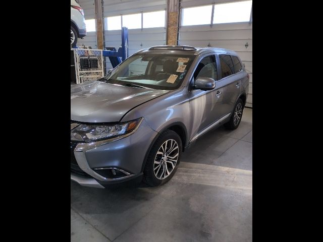 2018 Mitsubishi Outlander ES