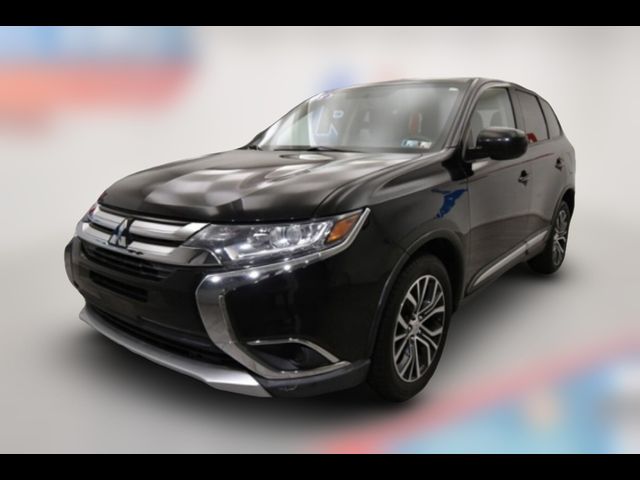 2018 Mitsubishi Outlander ES