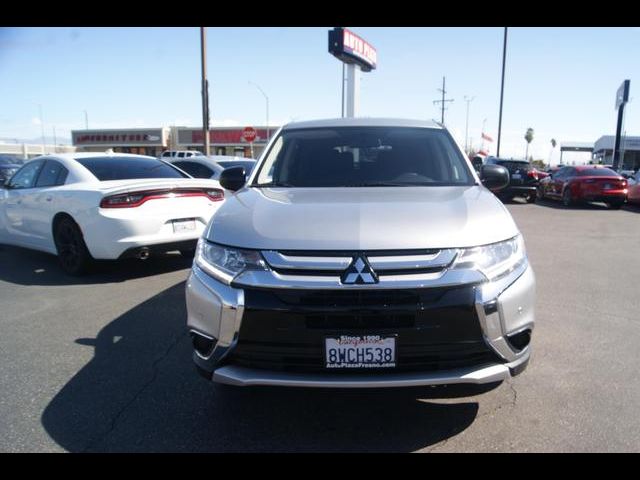 2018 Mitsubishi Outlander ES