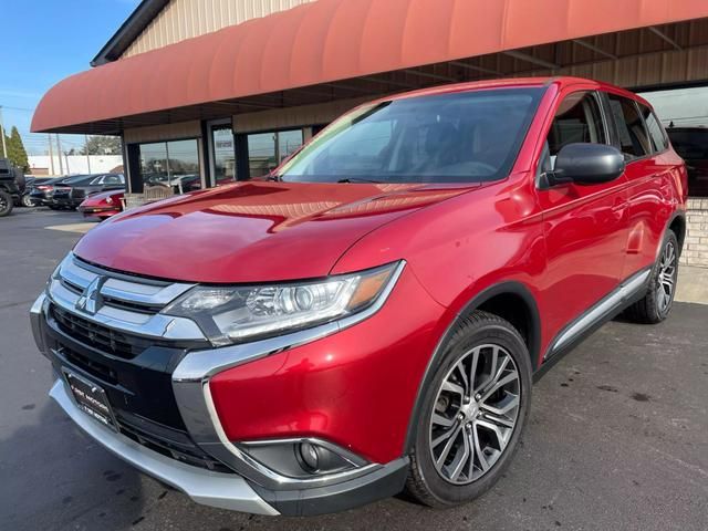 2018 Mitsubishi Outlander ES