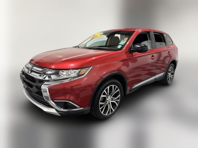 2018 Mitsubishi Outlander ES