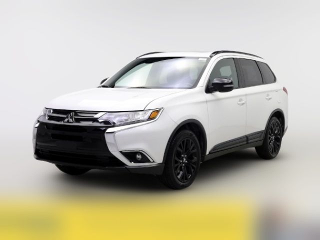 2018 Mitsubishi Outlander LE