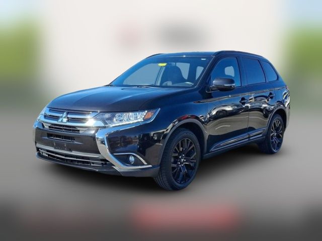2018 Mitsubishi Outlander LE