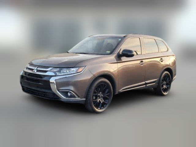 2018 Mitsubishi Outlander LE