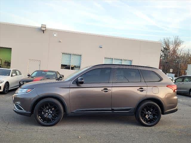 2018 Mitsubishi Outlander LE