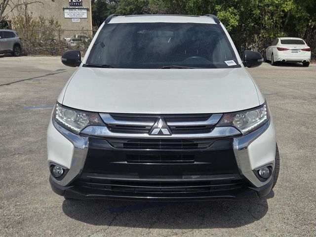2018 Mitsubishi Outlander LE