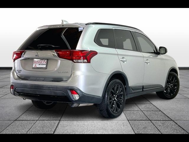 2018 Mitsubishi Outlander LE