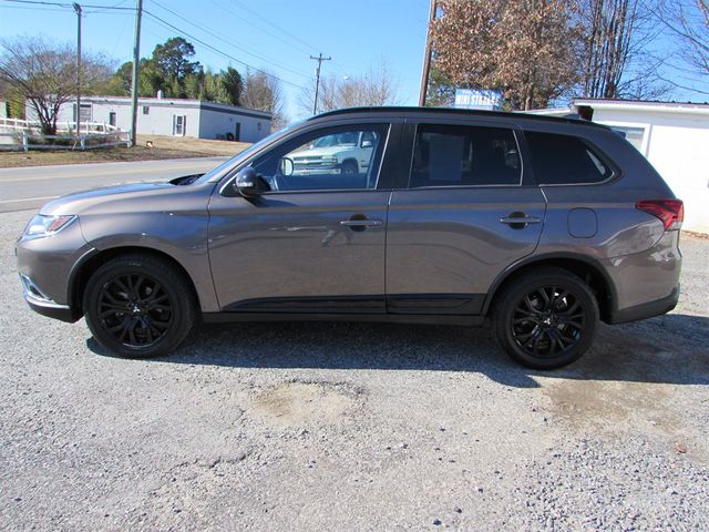 2018 Mitsubishi Outlander LE