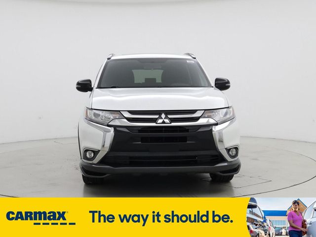 2018 Mitsubishi Outlander LE
