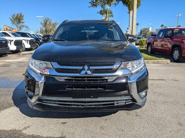 2018 Mitsubishi Outlander LE