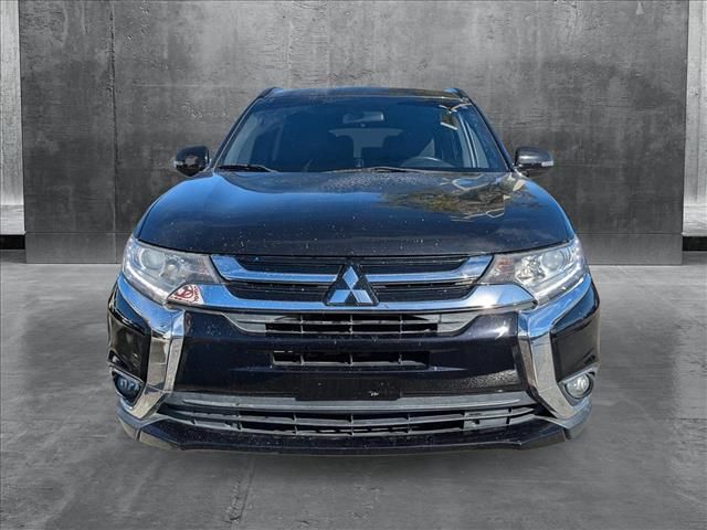 2018 Mitsubishi Outlander LE