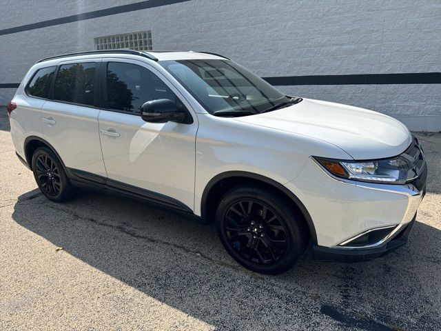 2018 Mitsubishi Outlander LE