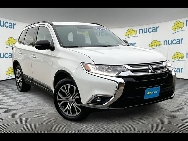 2018 Mitsubishi Outlander LE