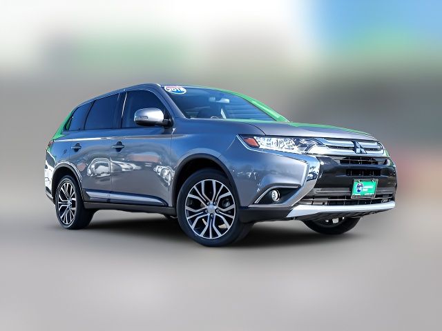 2018 Mitsubishi Outlander SE