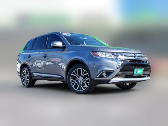 2018 Mitsubishi Outlander SE