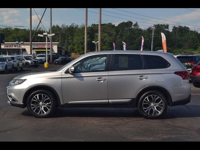 2018 Mitsubishi Outlander SE