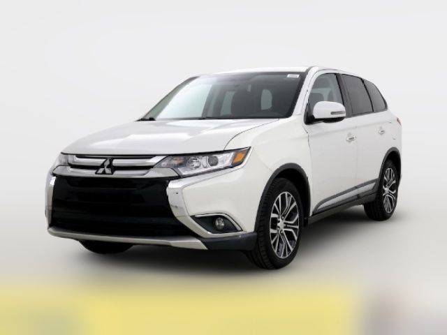 2018 Mitsubishi Outlander SE