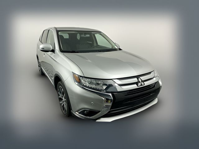 2018 Mitsubishi Outlander SE