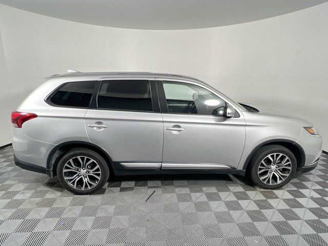 2018 Mitsubishi Outlander SE