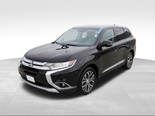 2018 Mitsubishi Outlander SE