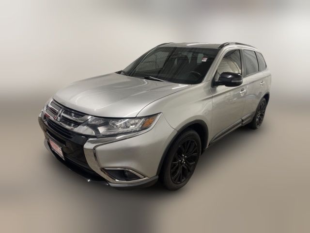 2018 Mitsubishi Outlander SE