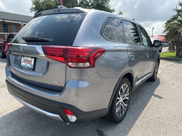 2018 Mitsubishi Outlander SE