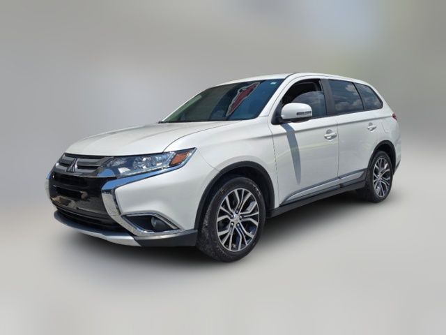 2018 Mitsubishi Outlander SE