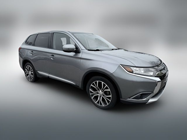 2018 Mitsubishi Outlander SE