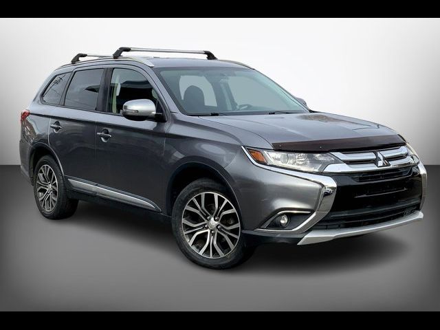 2018 Mitsubishi Outlander SE