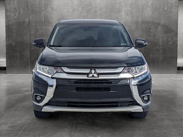 2018 Mitsubishi Outlander SE