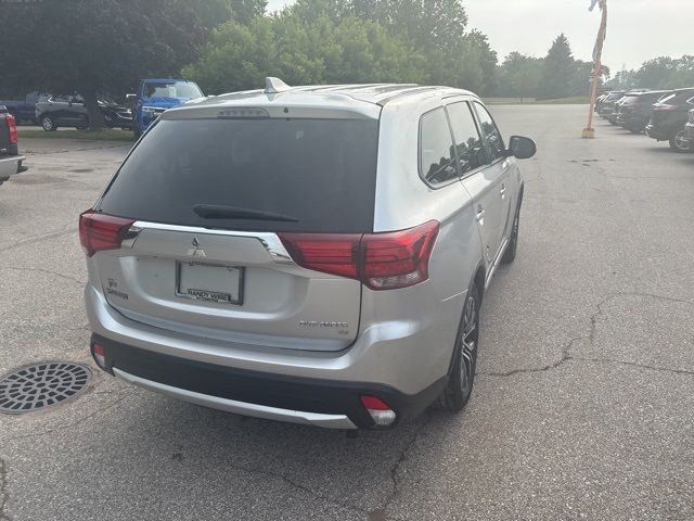 2018 Mitsubishi Outlander SE