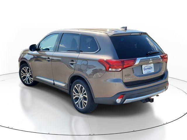 2018 Mitsubishi Outlander SE