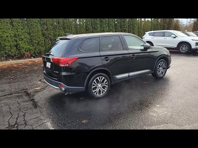 2018 Mitsubishi Outlander SE