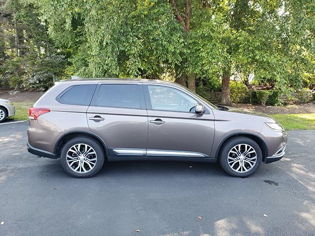 2018 Mitsubishi Outlander 