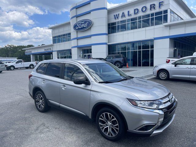 2018 Mitsubishi Outlander SE