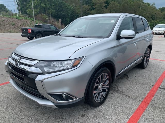 2018 Mitsubishi Outlander SE