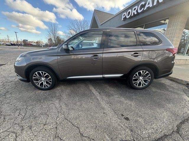 2018 Mitsubishi Outlander SE