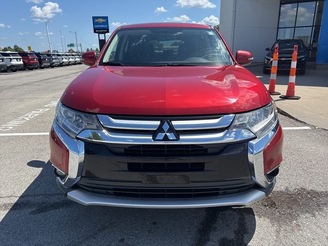 2018 Mitsubishi Outlander SE