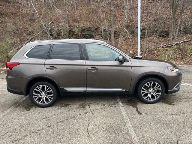 2018 Mitsubishi Outlander SE