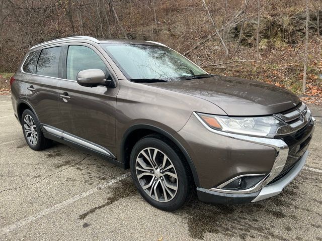 2018 Mitsubishi Outlander SE