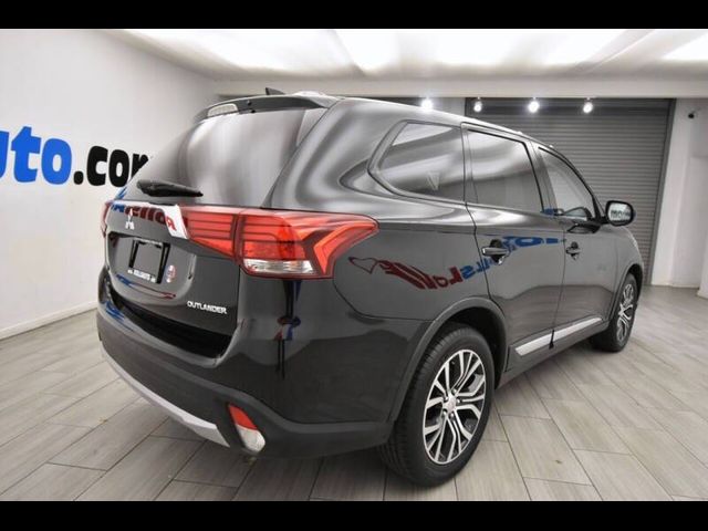 2018 Mitsubishi Outlander 