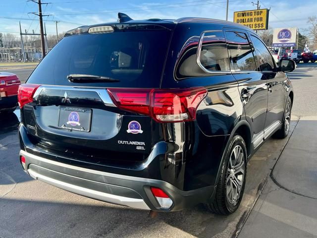 2018 Mitsubishi Outlander SEL